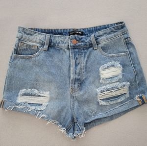 Fashion Nova Medium Wash Distressed High-Waisted Jean Shorts Size 9